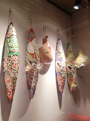 文藝家走進(jìn)“人文金臺(tái) 文旅勝地”寶雞金臺(tái)區(qū)采風(fēng)調(diào)研，激發(fā)創(chuàng)作靈感